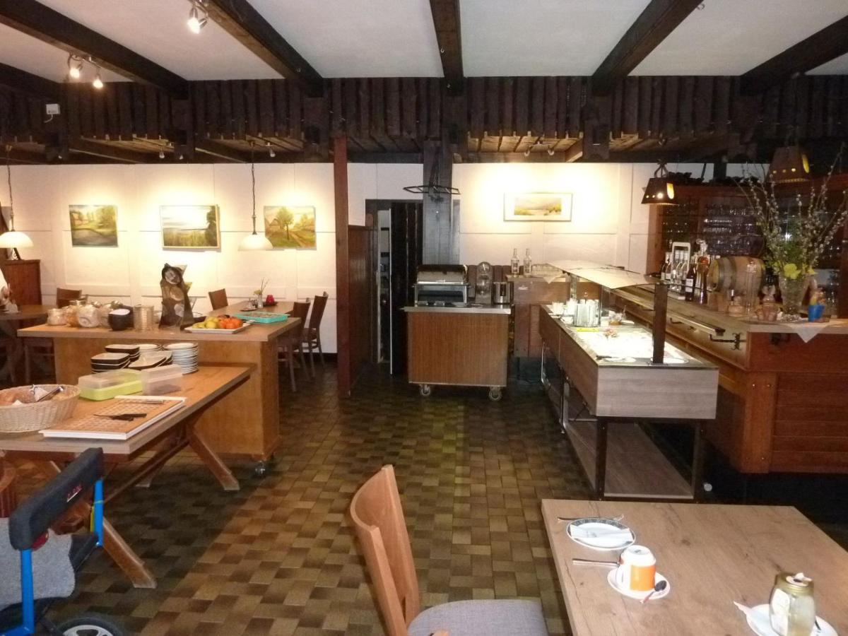 Akzent Hotel Zur Wasserburg - Hotel Garni Bed & Breakfast Harpstedt ภายนอก รูปภาพ