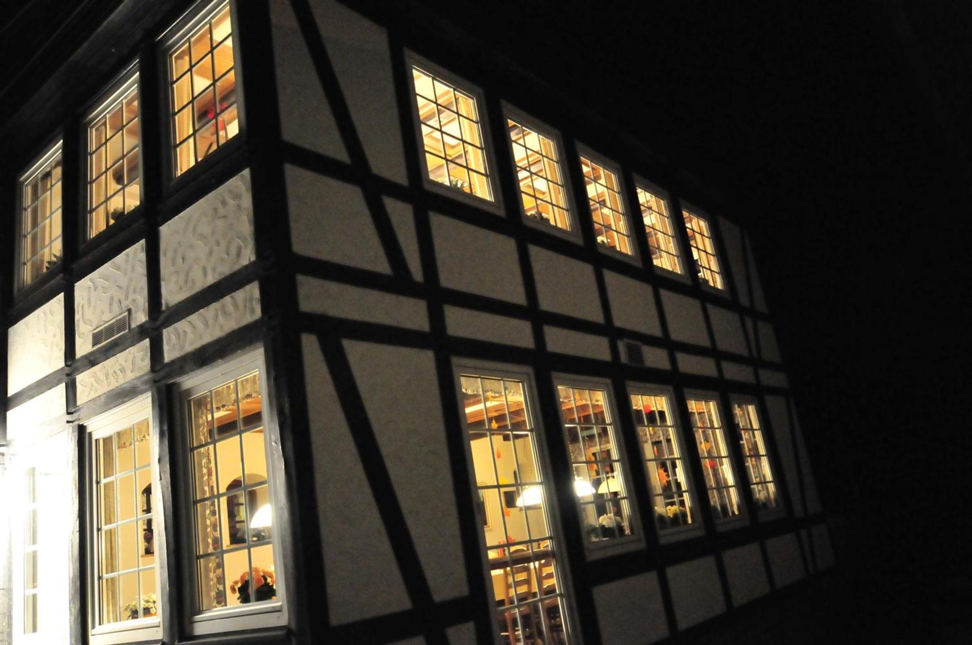 Akzent Hotel Zur Wasserburg - Hotel Garni Bed & Breakfast Harpstedt ภายนอก รูปภาพ