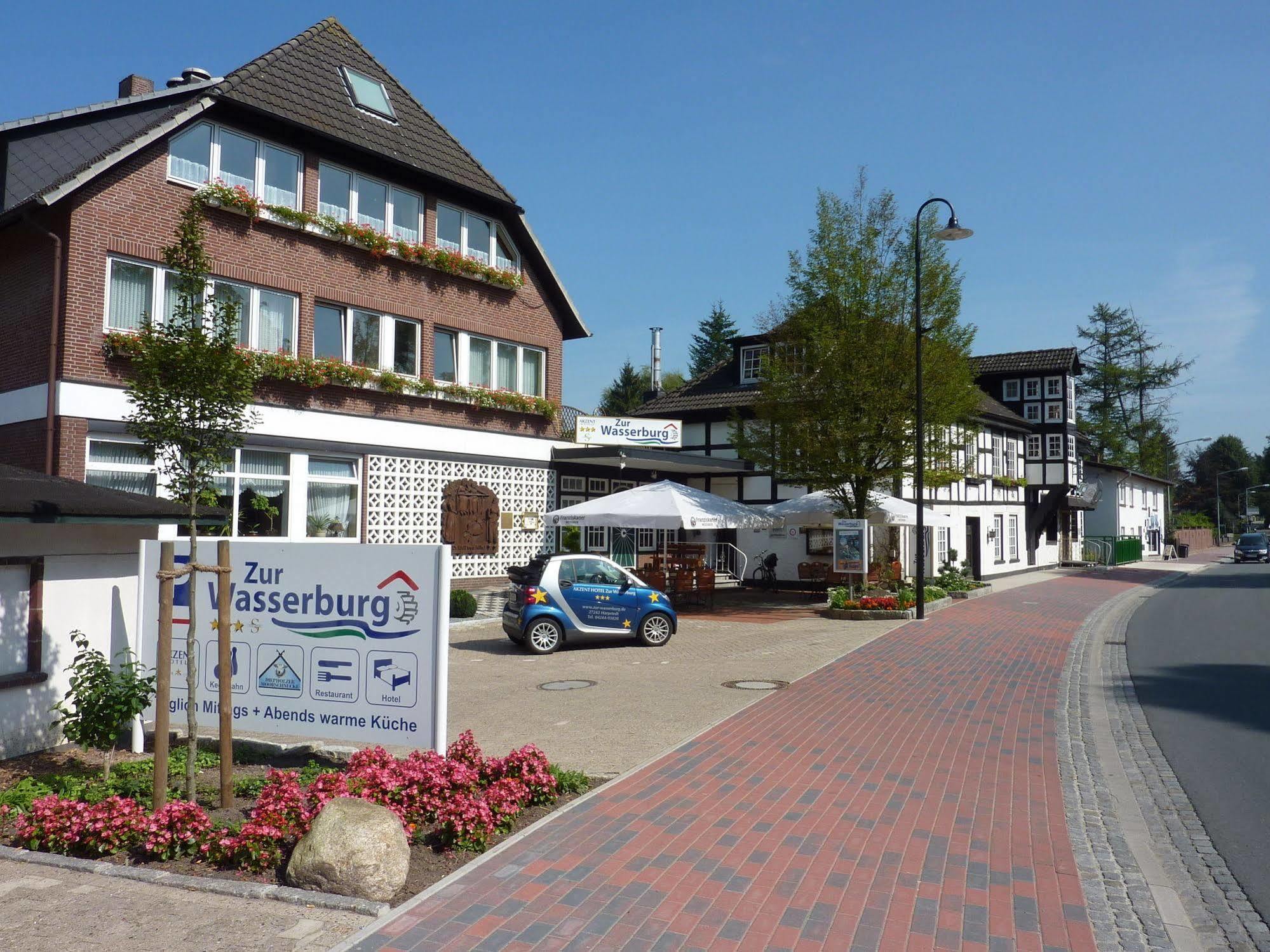 Akzent Hotel Zur Wasserburg - Hotel Garni Bed & Breakfast Harpstedt ภายนอก รูปภาพ