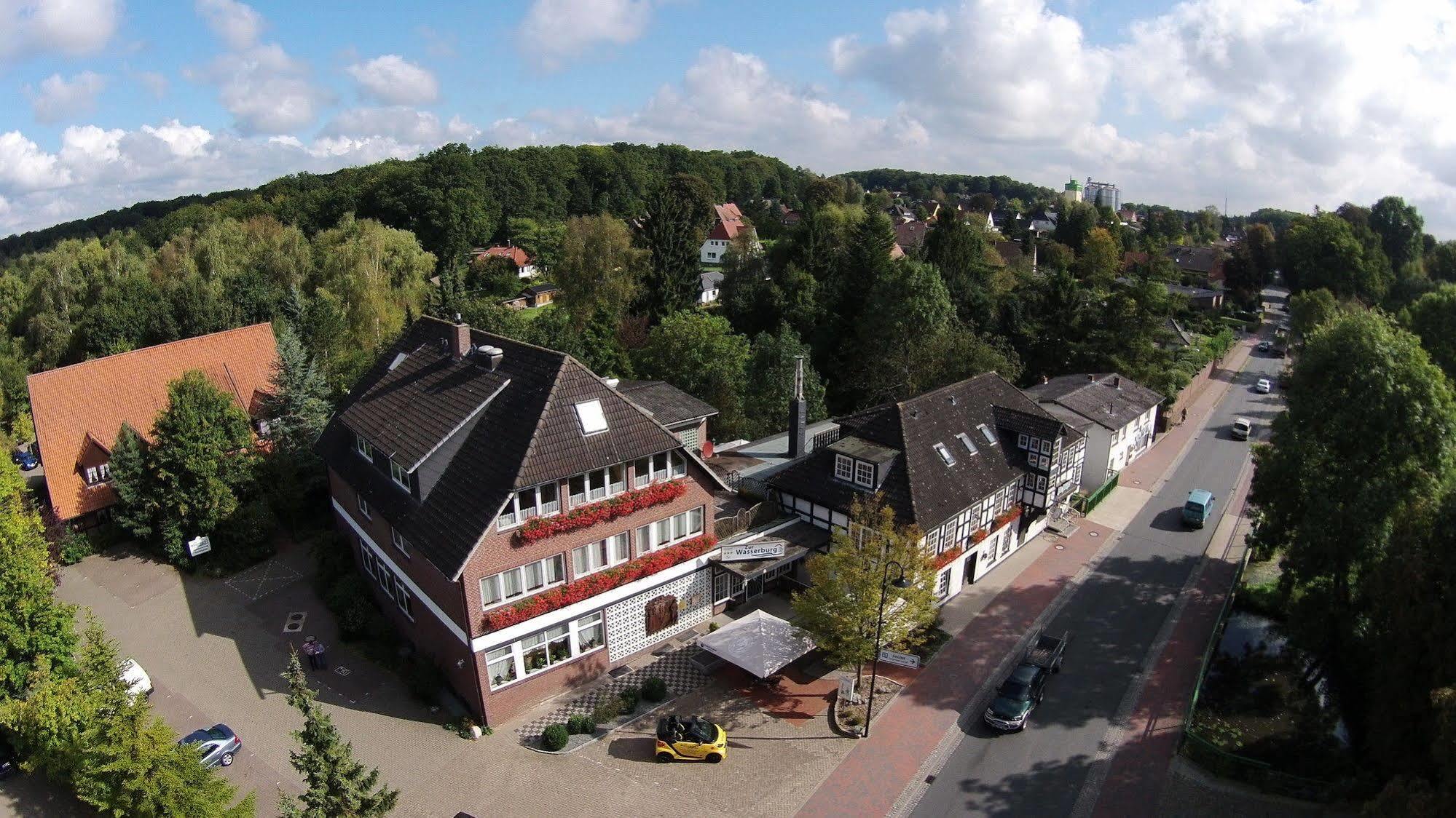 Akzent Hotel Zur Wasserburg - Hotel Garni Bed & Breakfast Harpstedt ภายนอก รูปภาพ