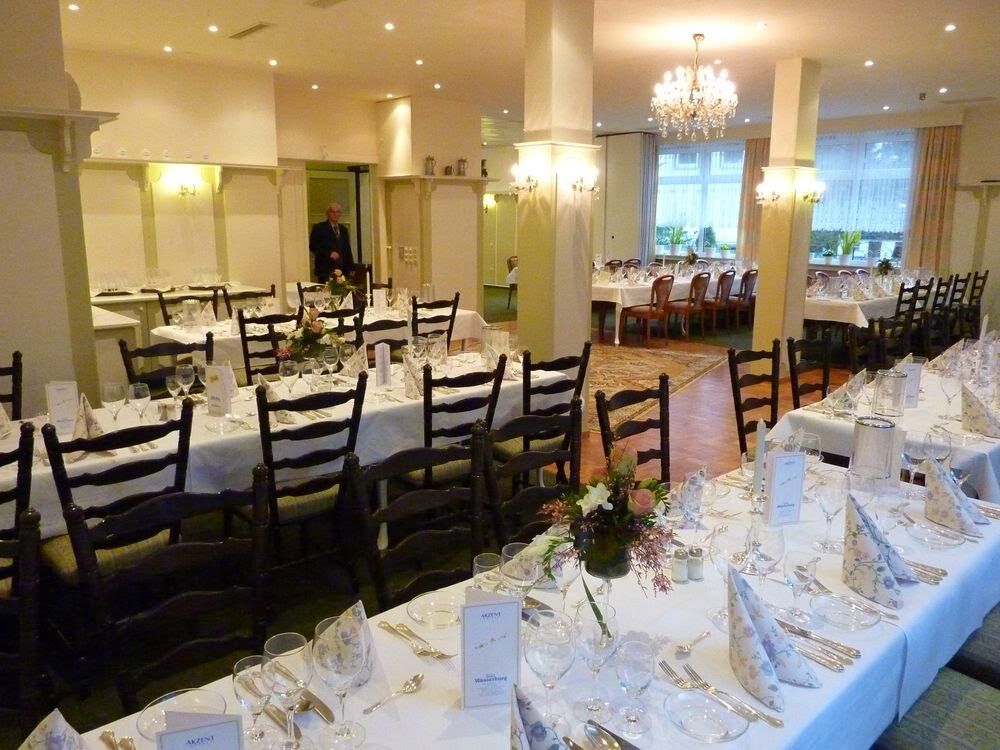 Akzent Hotel Zur Wasserburg - Hotel Garni Bed & Breakfast Harpstedt ภายนอก รูปภาพ